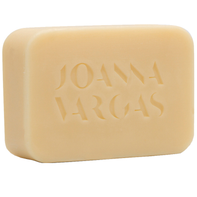 Joanna Vargas Cloud Bar
