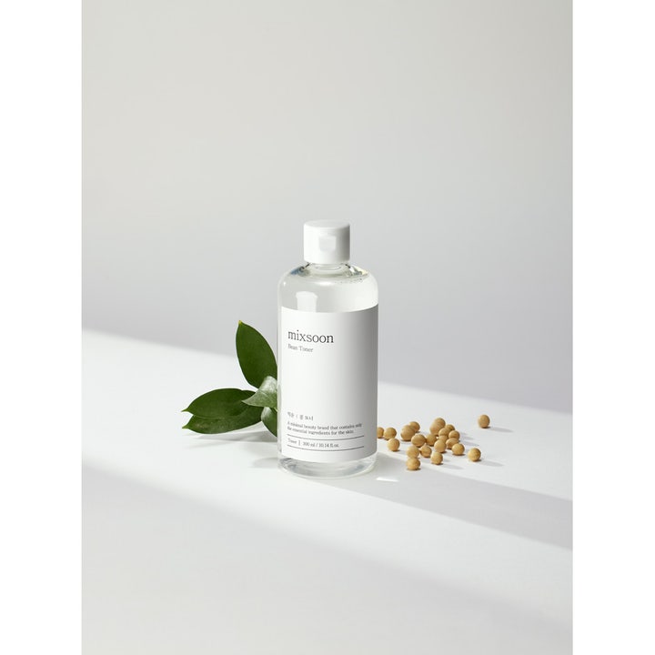 Mixsoon Bean Toner 300 ml fugtgivende k-beauty ansigtspleje i klar flaske med bønner og grønne blade
