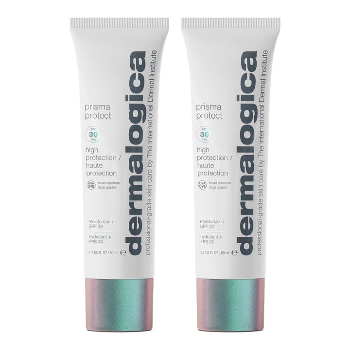 Dermalogica Prisma Protect SPF30 50 ml beskyttende dagcreme i to hvide tuber med iriserende metallåg.