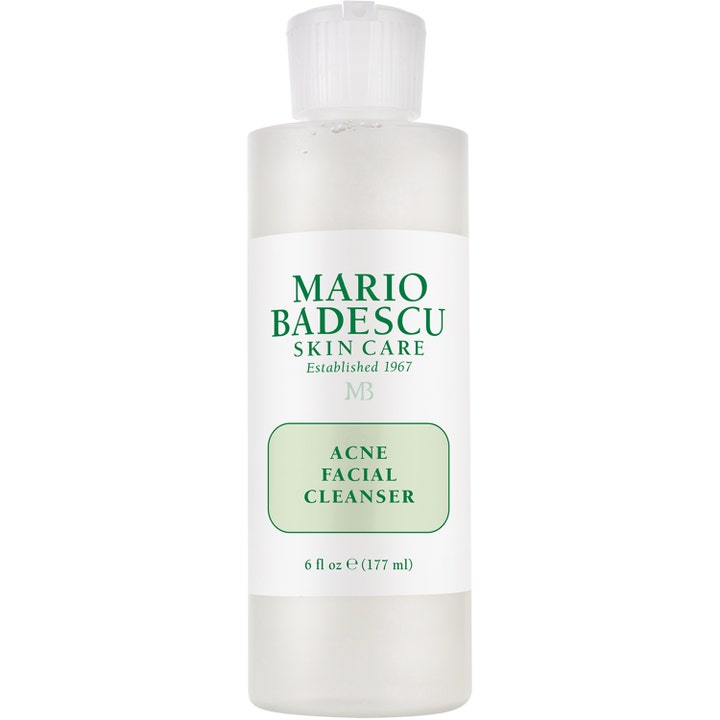 Mario Badescu Acne Facial Cleanser 177 ml ansigtsrens mod urenheder i klar plastflaske med hvid etiket og grøn tekst