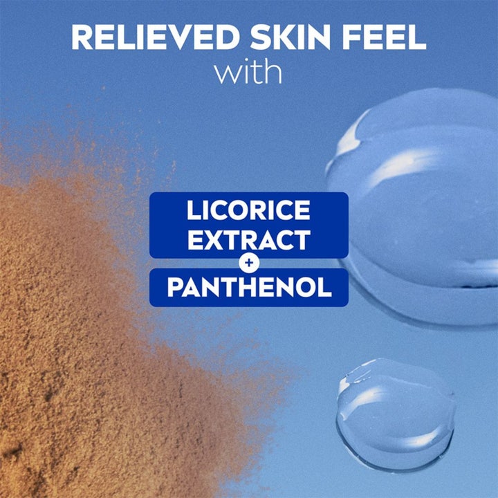 NIVEA Sensitive Cleansing Wipes 25 stk beroligende rens med lakridsekstrakt og panthenol dråber på blå baggrund.