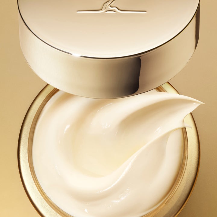 Nuxe Merveillance Lift Exceptional Cream 75 ml opstrammende dagcreme med fyldig hvid tekstur i en guldkrukke