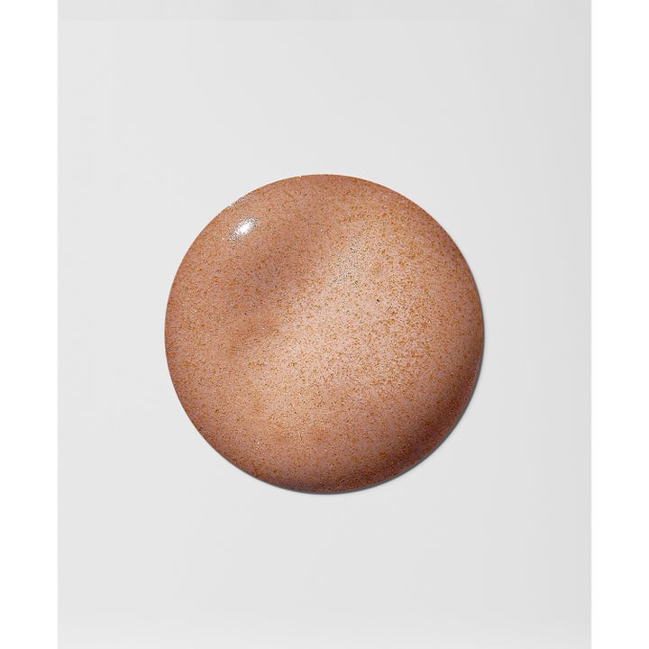 Heliocare Water Gel Color SPF 50+ Bronze 50 ml solcreme til ansigtet giver glød med en cremet bronzefarvet tekstur.