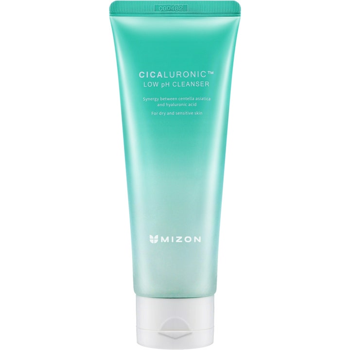 Mizon Cicaluronic Low pH Cleanser 120 ml beroligende ansigtsvask i en mintgrøn tube med hvidt låg
