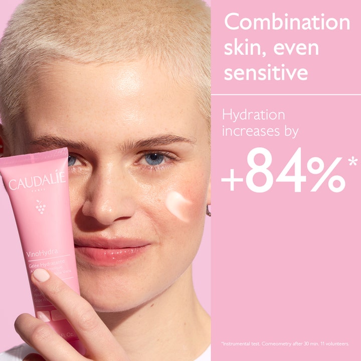 Caudalie Vinohydra Gel Moisturizer 60 ml fugtgivende dagcreme i lyserød tube vist på person med teksten +84% fugt.