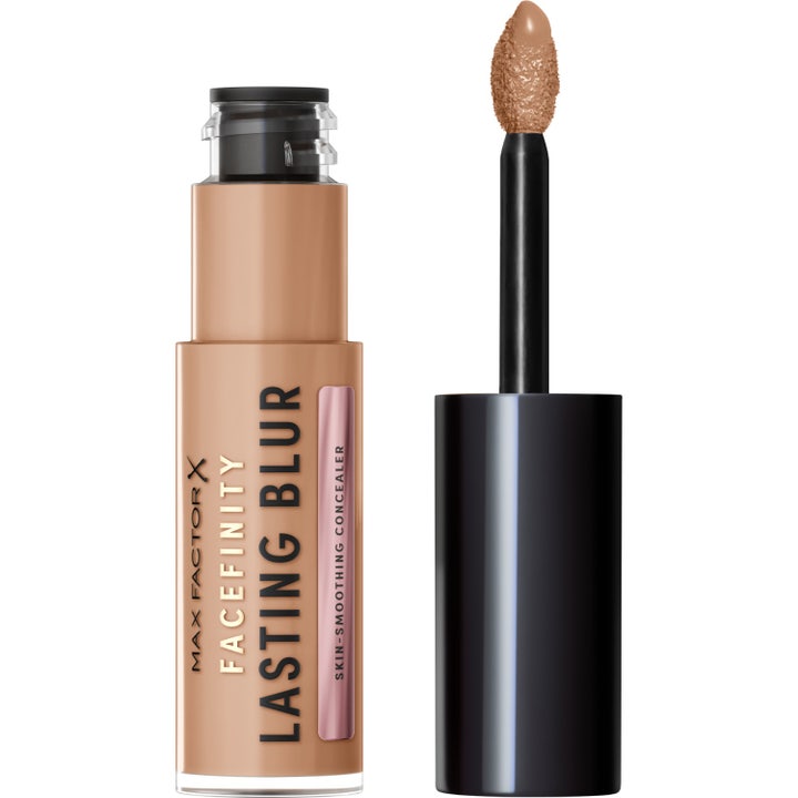 Facefinity Lasting Blur Concealer
