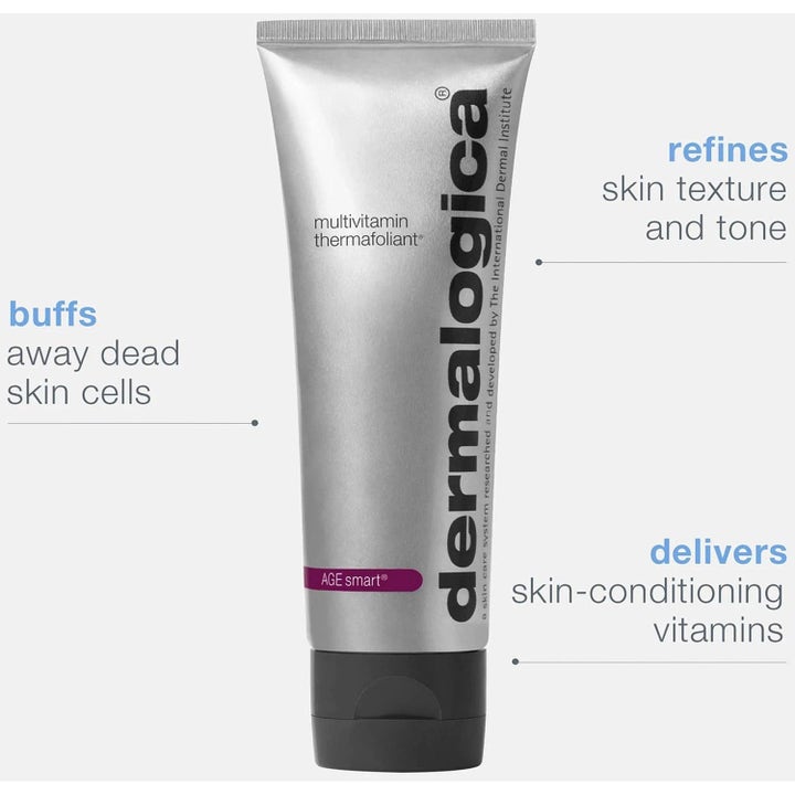 Dermalogica AGE smart Multivitamin Thermafoliant i sølvfarvet tube forbedrer hudtekstur og tone