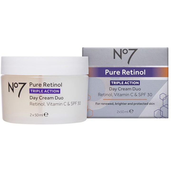 No7 Pure Retinol Triple Action Day Cream Duo 2 x 50 ml beskyttende dagcreme med SPF 30 i hvid krukke og grå æske