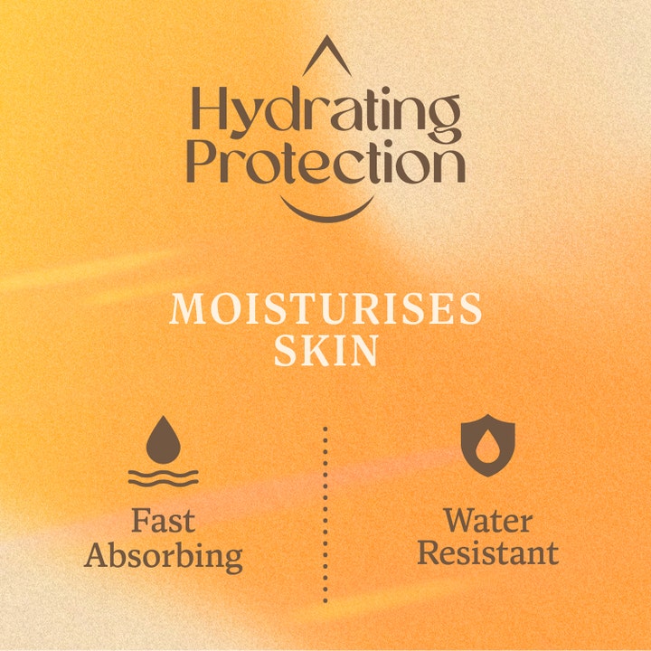 Hawaiian Tropic Hydrating Protection C-Spray 220 ml solcreme SPF 50 der fugter huden og er vandfast.