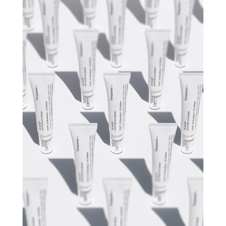 Transparent Lab De-Bloat Soothing Eye Serum 15 ml øgenserum mod hævelser i hvide tuber med klar applikator