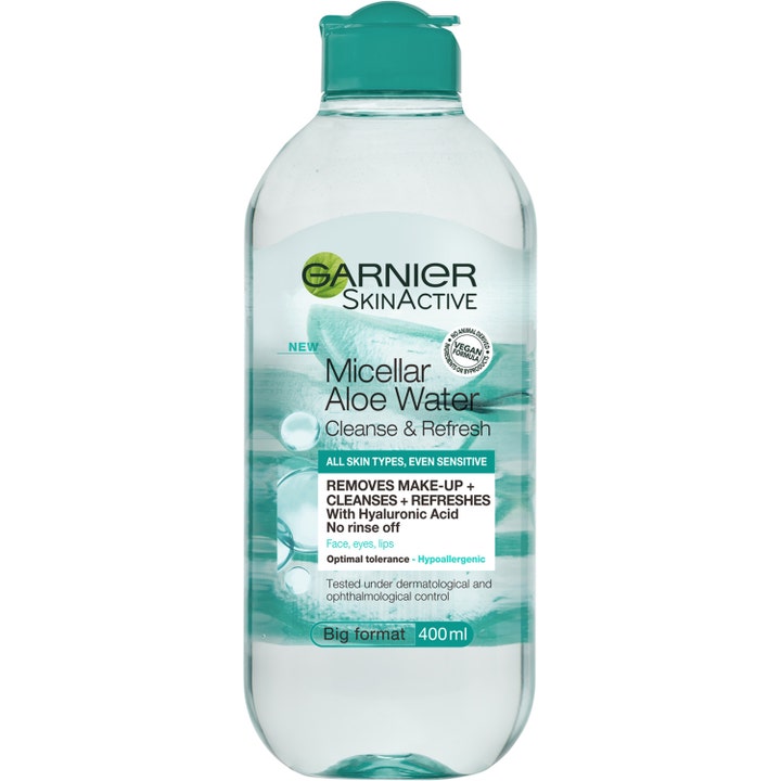 Garnier SkinActive Micellar Aloe Water 400 ml fugtgivende ansigtsrens i gennemsigtig flaske med grønt låg