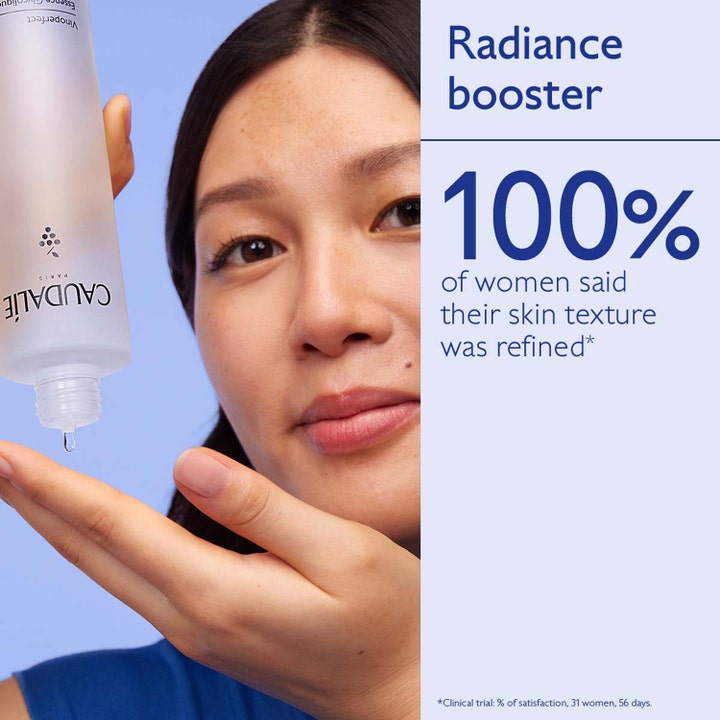 Caudalie Vinoperfect Concentrated Glycolic Essence 100 ml radiance booster forfiner hudens tekstur i frostet glas