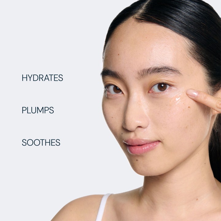 Elemis Pro-Collagen Rose Micro Serum 30 ml med ingredienser som Padina Pavonica og Meadowfoam Seed Oil.