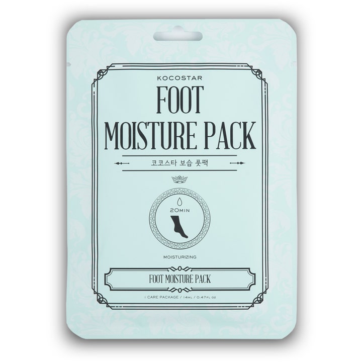Kocostar Foot Moisture Pack 14 ml fugtgivende fodmaske i lyseblå emballage med klassisk sort tekst og rammedesign.