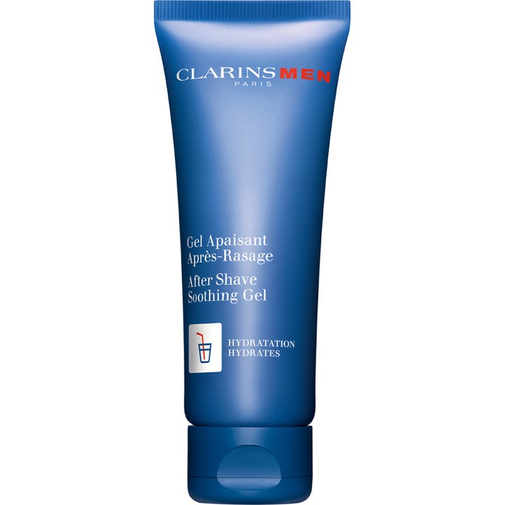 Clarins Men After Shave Soothing Gel beroligende aftershave-gel der fugter huden i en blå tube med hvid tekst