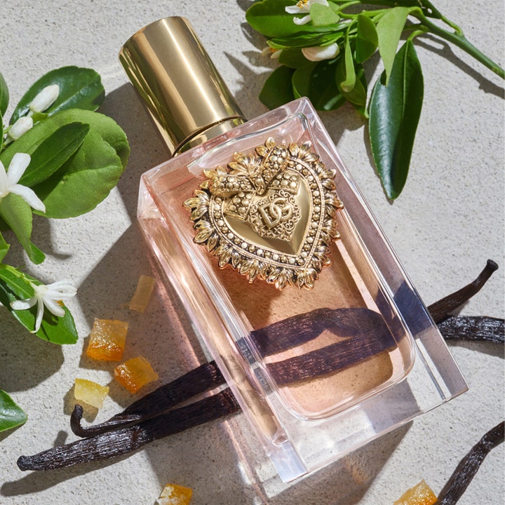 Dolce & Gabbana Devotion Body Cream 180 ml fugtgivende bodylotion med vanilje, citrus og hvide blomster.