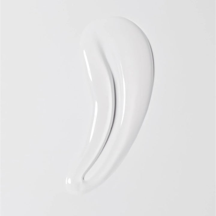 Jorgobé AHA Exfoliator 50 ml eksfolierende serum med en glat og cremet hvid konsistens der giver glød.