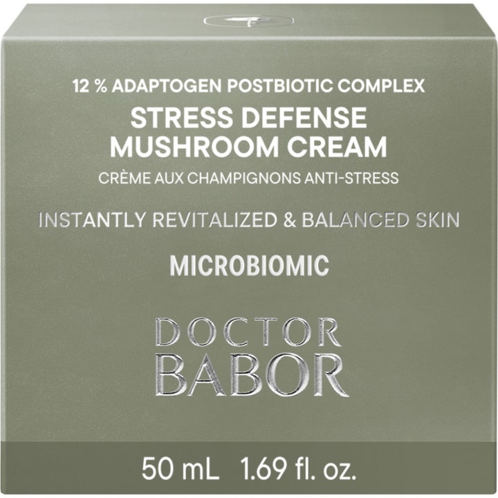 Babor Microbiomic Stress Defense Mushroom Cream 50 ml dagcreme i hvid emballage med grønt bladmønster
