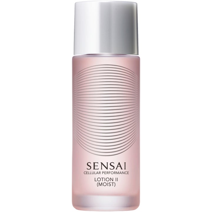 Sensai Cellular Performance Lotion II Moist fugtgivende ansigtspleje i lyserød frostet flaske med sølvlåg