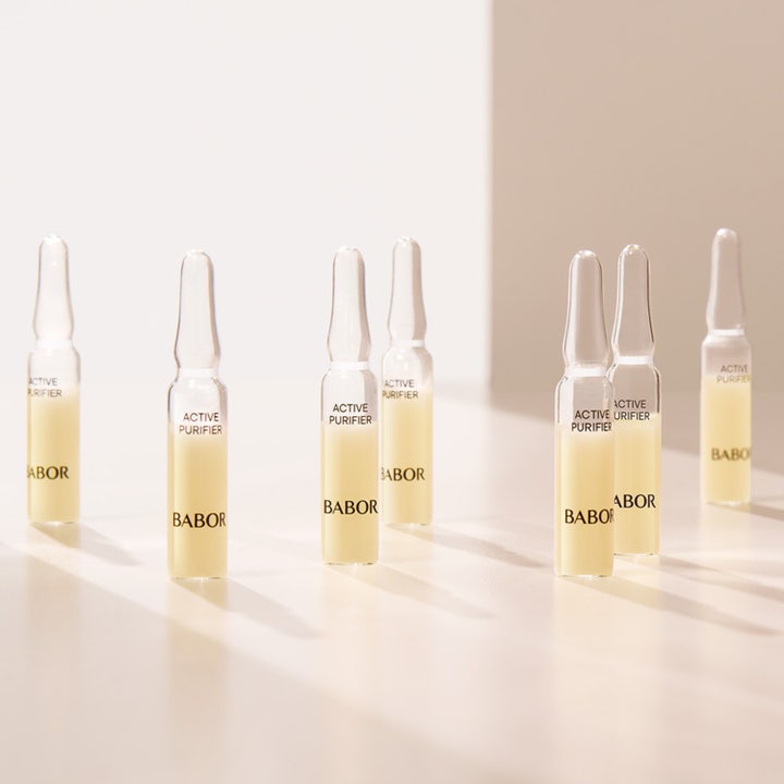Babor Ampoule Active Purifier 14 ml serum mod urenheder vist som syv glasampuller med lys gul væske