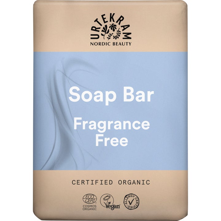 Urtekram Fragrance Free Soap Bar økologisk fast sæbe uden parfume i beige og lyseblå indpakning med logoer.