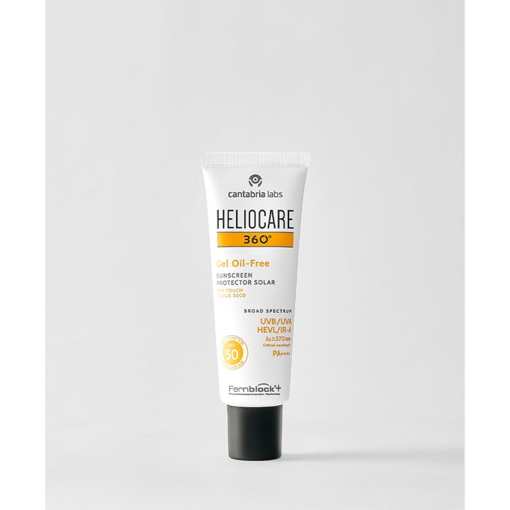 Heliocare 360 Gel Oil-Free 50 ml solcreme til ansigtet i hvid tube med sort låg giver mat finish.