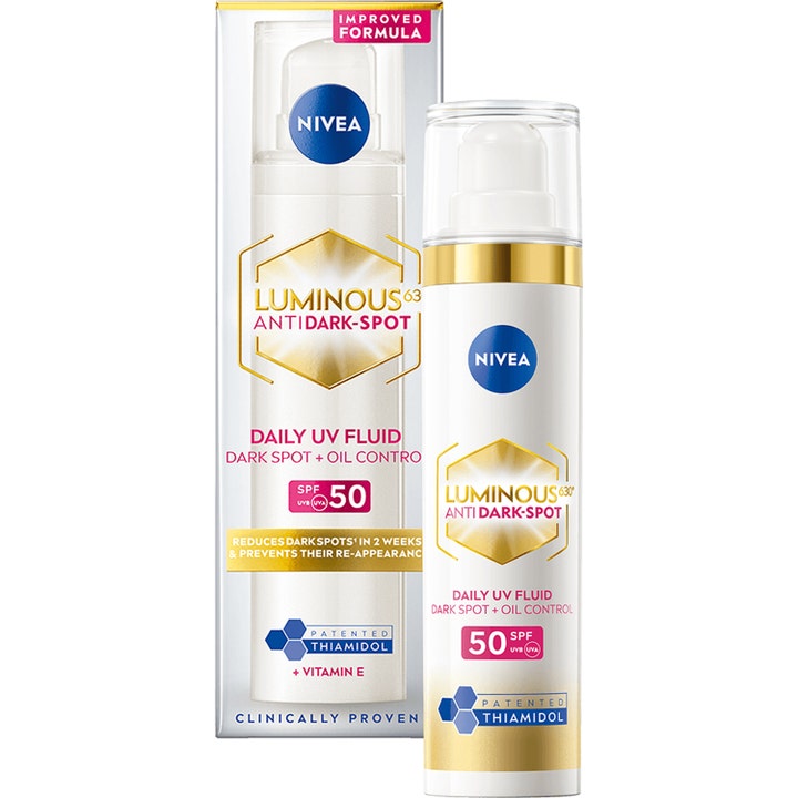 Nivea Luminous 630 Daily UV Fluid SPF 50 mod pigmentpletter i hvid pumpeflaske med gulddetaljer og æske