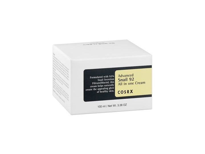 COSRX Advanced Snail 92 All in one Cream 100 ml dagcreme med snegleslim i hvid papæske med sort og gul label