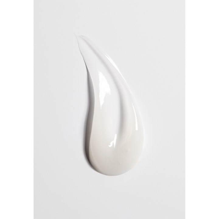 Jorgobé Vitamin C Serum 50 ml glødgivende ansigtsserum viser en cremet hvid tekstur på hvid baggrund.