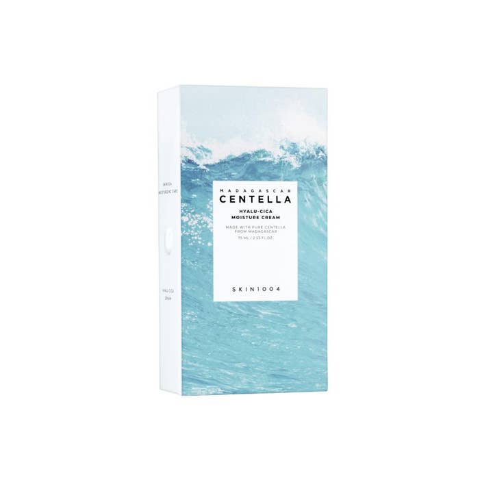 SKIN1004 Madagascar Centella Hyalu-Cica Moisture Cream 75 ml fugtgivende dagcreme i blå æske med havbølgemotiv
