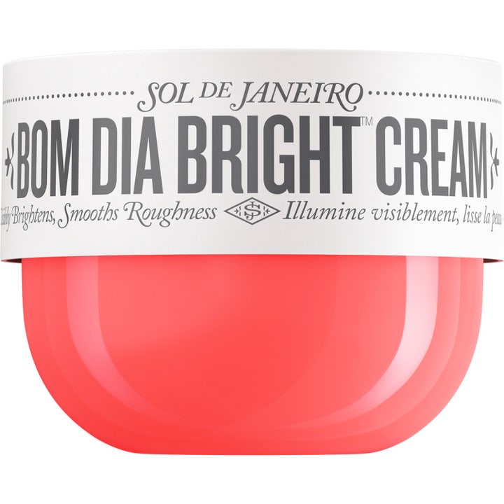 Sol de Janeiro Bom Dia Bright Cream kropscreme med AHAs og C-vitamin i koralrød krukke med hvidt låg