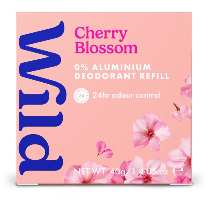 Wild Cherry Blossom Deo 40 g aluminiumsfri deodorant refill i lyserød æske med kirsebærblomster