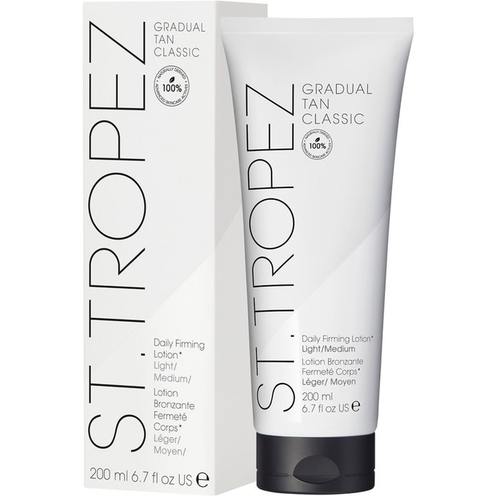 St.Tropez Gradual Tan Body Lotion 200 ml opstrammende selvbruner i hvid tube og æske der skaber en naturlig glød.