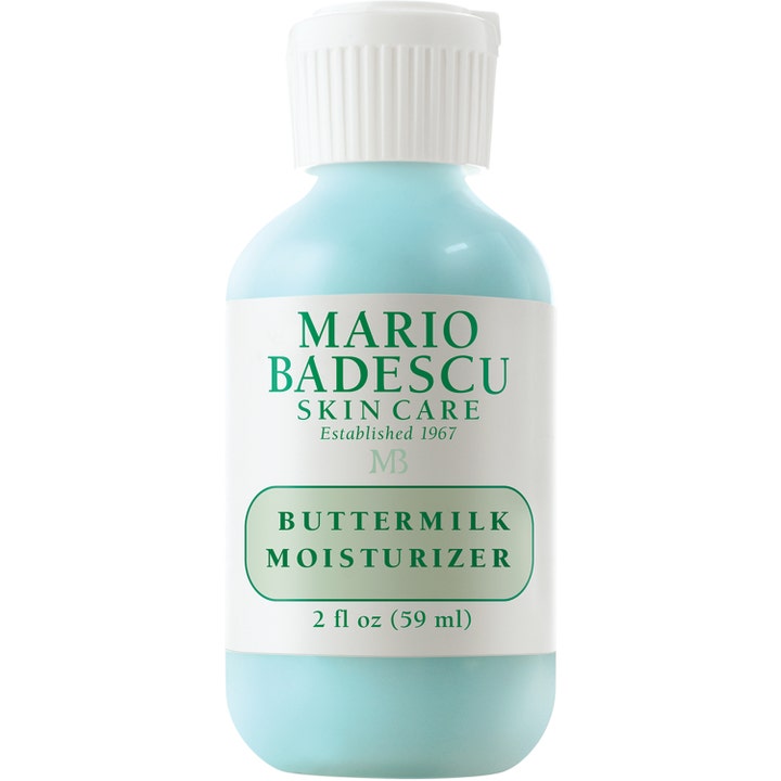 Mario Badescu Buttermilk Moisturizer 59 ml fugtgivende ansigtscreme der blødgør huden i lyseblå flaske med hvidt låg