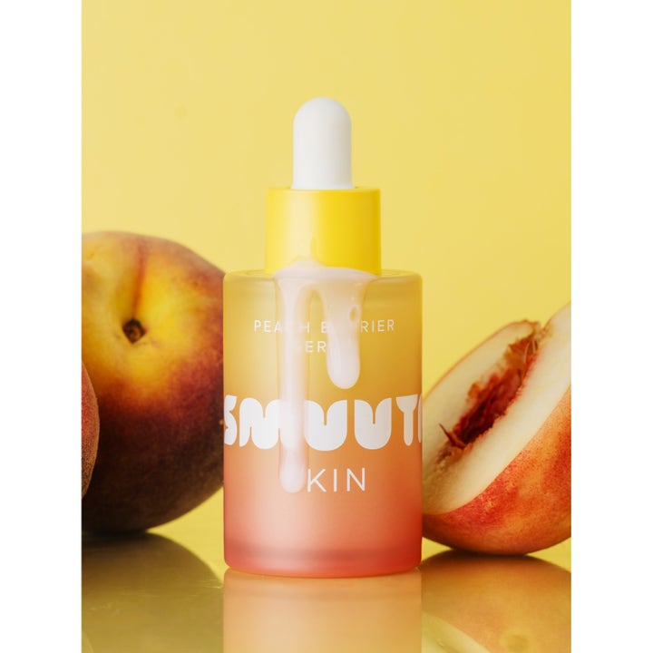 Smuuti Skin Peach Barrier Serum 30 ml fugtgivende ansigtsserum med ferskenekstrakt og hvid tekstur