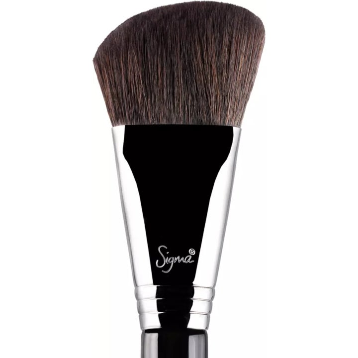 Soft Angled Contour - F23