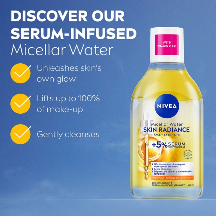 NIVEA Micellar Water Skin Radiance 400 ml ansigtsrens med vitamin C og E der giver glød i klar flaske