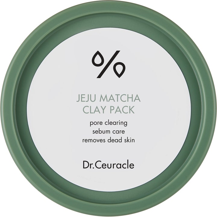 Dr. Ceuracle Jeju Matcha Clay Pack rensende lermaske set fra oven med et støvet grønt låg og hvid label