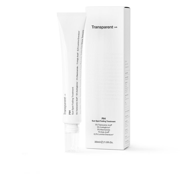 Niche Beauty Lab Transparent Lab P.I.H Sun Spot Fading Treatment 30 ml mod solpletter i hvid tube og æske