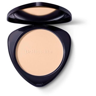 Dr. Hauschka Compact Powder