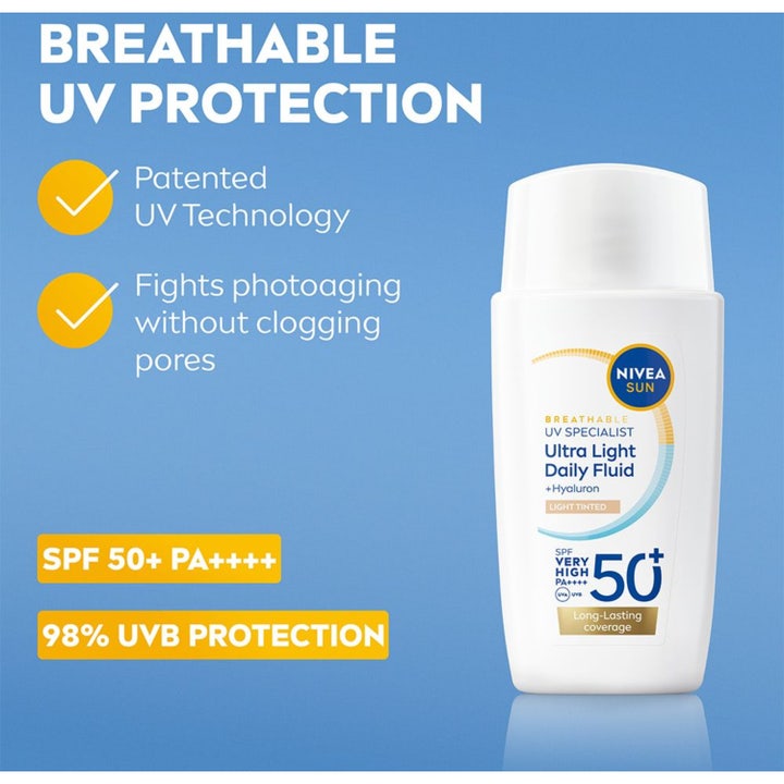 NIVEA UV Face Ultra Fluid Light Tinted 40 ml tonet solcreme til ansigtet i hvid flaske med SPF 50+ mod photoaging