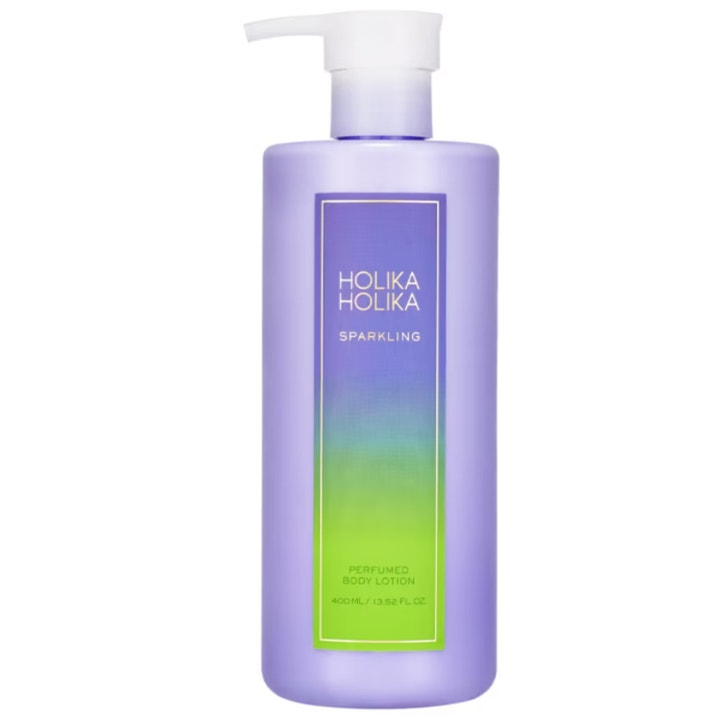 Holika Holika Sparkling Perfumed Body Lotion 400 ml fugtgivende creme i lilla pumpeflaske med lilla og grøn etiket
