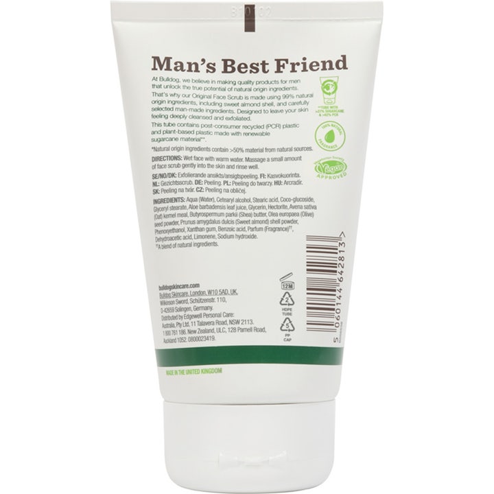 Bulldog Original Face Scrub 125 ml eksfolierende ansigtsskrub viser bagsiden af tuben med ingredienser.