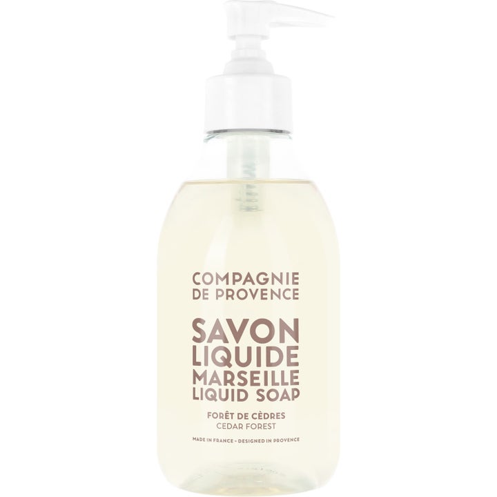 Compagnie de Provence Savon Liquide Marseille Cedar Forest 500ml flydende håndsæbe i klar flaske med hvid pumpe