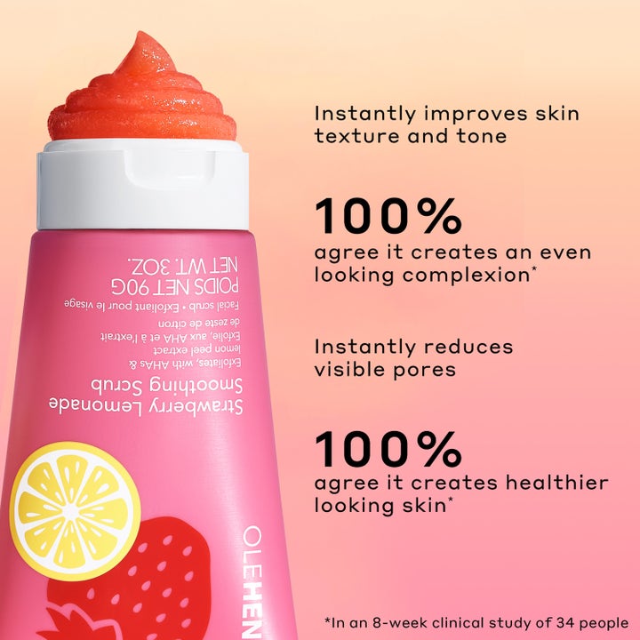 Ole Henriksen Strawberry Smoothing Scrub 90 ml ansigtsrens med rød tekstur der mindsker synlige porer