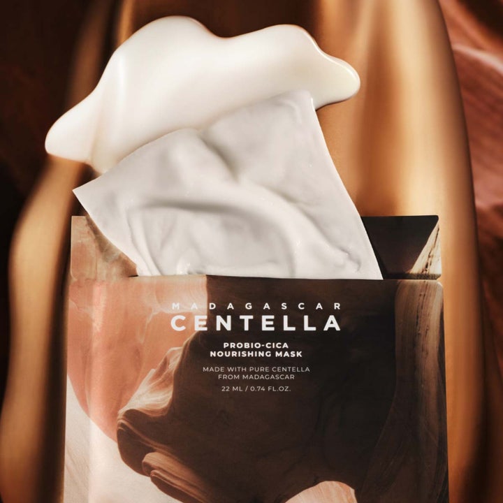Madagascar Centella Probio-Cica Nourishing Mask