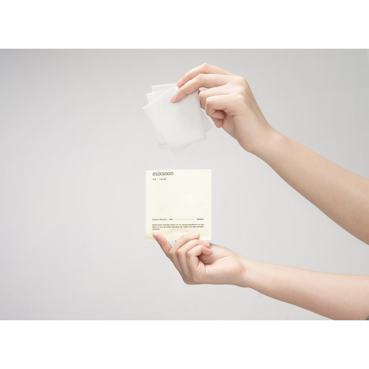 Mixsoon Soybean Milk Pad Toner Pad 30 stk fugtgivende sheet mask med hvide pads og creme-farvet sachet