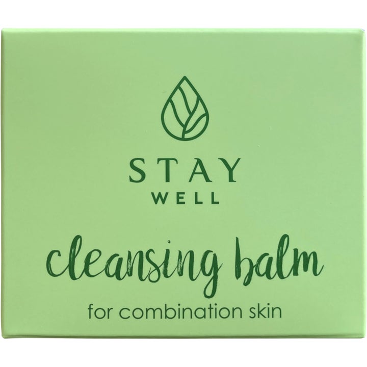 Stay Well Cleansing Balm 80 ml ansigtsrens til kombineret hud i en lysegrøn æske med mørkegrønt bladlogo