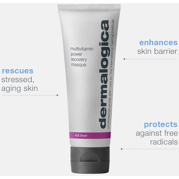 Dermalogica AGE smart Multivitamin Power Recovery Masque ansigtsmaske i grå tube der styrker hudbarrieren.