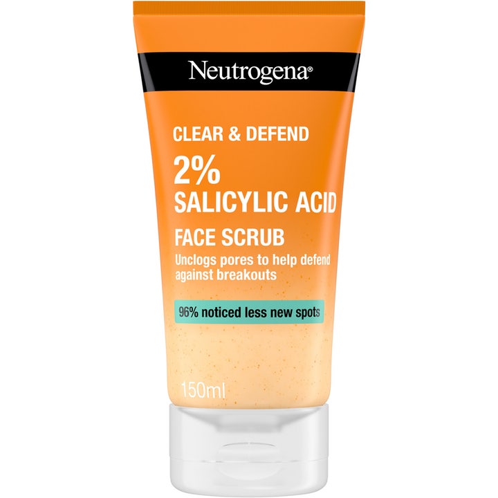 Neutrogena Clear & Defend 2% Salicylic Acid Face Scrub 150ml mod urenheder i orange tube med synlige eksfolierende korn.
